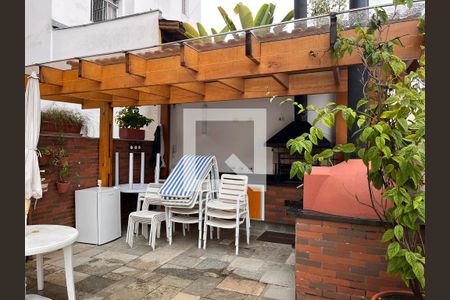 Apartamento à venda com 190m², 3 quartos e 3 vagasÁrea comum - Churrasqueira