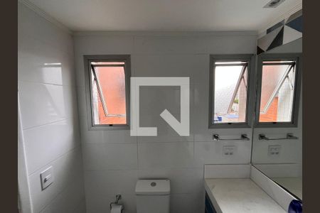 Apartamento à venda com 190m², 3 quartos e 3 vagasSuíte 01 - Banheiro