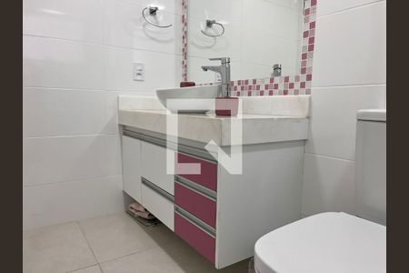 Apartamento à venda com 190m², 3 quartos e 3 vagasSuíte 03 - Banheiro