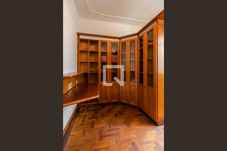Escritório de apartamento para alugar com 3 quartos, 92m² em Santana, Porto Alegre
