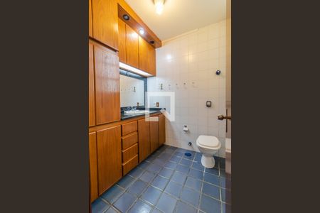 Apartamento para alugar com 92m², 3 quartos e sem vaga Apartamento para alugar com 92m², 3 quartos e sem vagaBanheiro