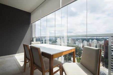 Varanda de kitnet/studio para alugar com 1 quarto, 35m² em Real Parque, São Paulo