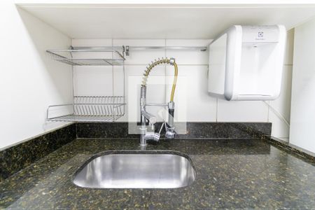 Apartamento à venda com 65m², 3 quartos e 1 vagaÁrea de Serviço 