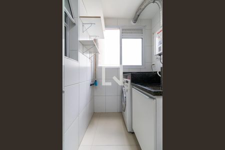 Apartamento à venda com 65m², 3 quartos e 1 vagaÁrea de Serviço 