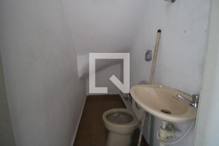 Lavabo de casa para alugar com 2 quartos, 250m² em Vila Imperio, São Paulo