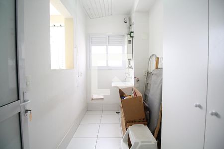 Apartamento para alugar com 68m², 2 quartos e 1 vagaÁrea de Serviço
