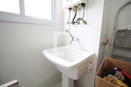 Apartamento para alugar com 68m², 2 quartos e 1 vagaÁrea de Serviço