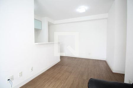 Apartamento para alugar com 68m², 2 quartos e 1 vagaSala