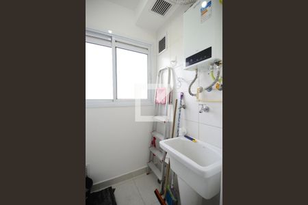 Apartamento para alugar com 55m², 3 quartos e 1 vagaÁrea de Serviço