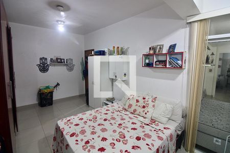 Quarto 1 de apartamento à venda com 4 quartos, 248m² em Barra da Tijuca, Rio de Janeiro