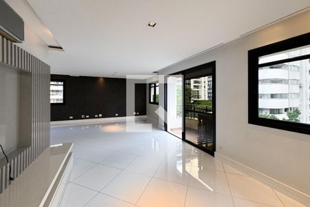 Sala de apartamento para alugar com 3 quartos, 156m² em Vila Nova Conceição, São Paulo