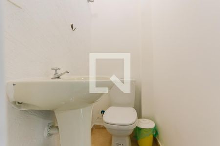 Casa à venda com 75m², 2 quartos e 1 vagaLavabo