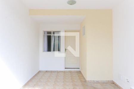 Casa à venda com 75m², 2 quartos e 1 vagaFachada