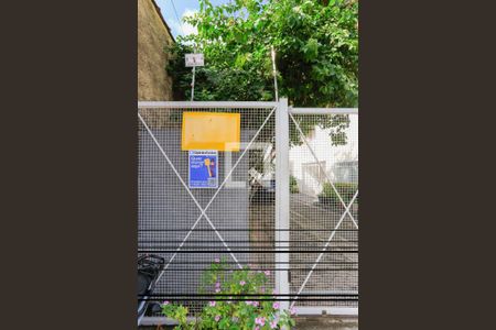 Casa à venda com 75m², 2 quartos e 1 vagaPlaquinha