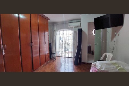 Casa à venda com 260m², 3 quartos e 6 vagasQuarto 1 suíte