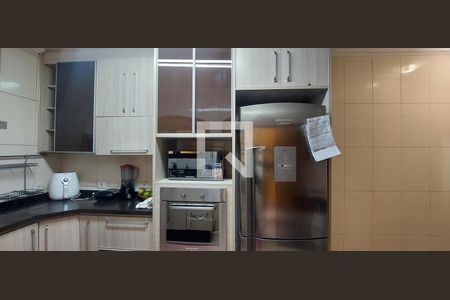 Casa à venda com 260m², 3 quartos e 6 vagasCozinha