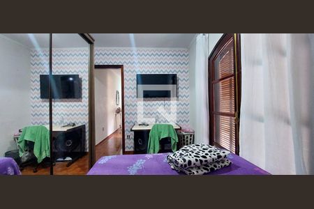 Casa à venda com 260m², 3 quartos e 6 vagasQuarto 2