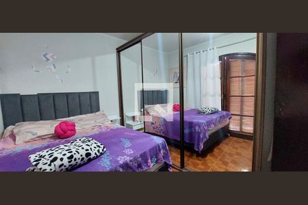 Casa à venda com 260m², 3 quartos e 6 vagasQuarto 2