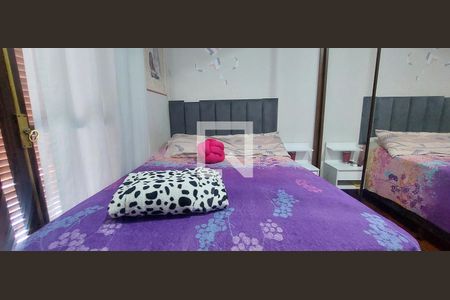 Casa à venda com 260m², 3 quartos e 6 vagasQuarto 2