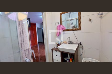 Casa à venda com 260m², 3 quartos e 6 vagasBanheiro Quarto 1 suíte