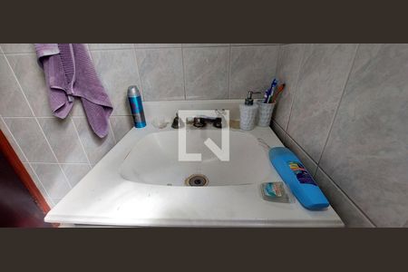 Casa à venda com 260m², 3 quartos e 6 vagasBanheiro 2