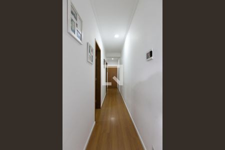 Corredor - Quartos  de casa à venda com 3 quartos, 100m² em Conjunto Residencial José Bonifácio, São Paulo