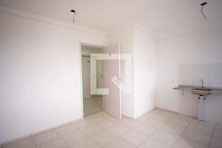 Sala de apartamento para alugar com 2 quartos, 46m² em Jardim Guanabara, Belo Horizonte