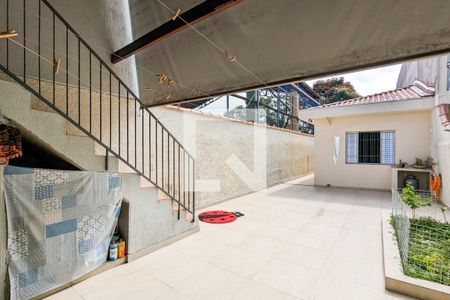 Casa à venda com 200m², 3 quartos e 2 vagas Casa à venda com 200m², 3 quartos e 2 vagasChurrasqueira
