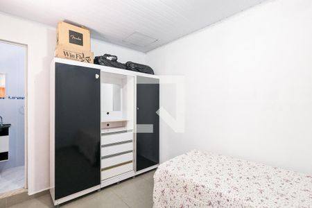 Casa à venda com 200m², 3 quartos e 2 vagas Casa à venda com 200m², 3 quartos e 2 vagasQuarto da suíte da edícula