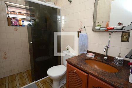 Casa à venda com 148m², 4 quartos e 2 vagasBanheiro