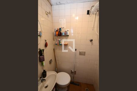 Casa à venda com 148m², 4 quartos e 2 vagasEdícula - banheiro