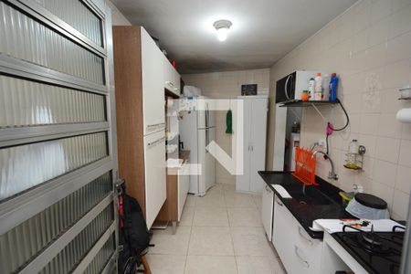 Casa à venda com 148m², 4 quartos e 2 vagasEdícula - cozinha
