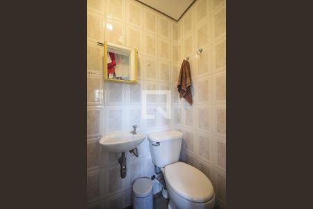 Apartamento à venda com 135m², 3 quartos e 3 vagasBanheiro de Serviço