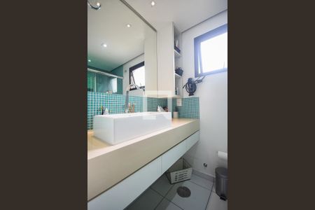 Apartamento à venda com 135m², 3 quartos e 3 vagasBanheiro Suíte 2