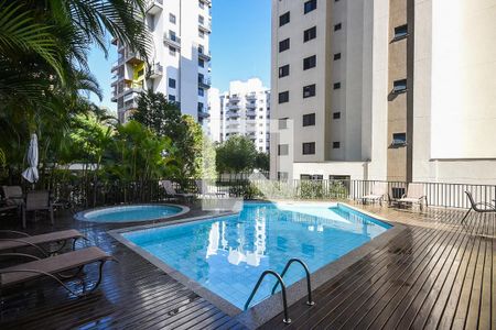 Apartamento à venda com 135m², 3 quartos e 3 vagasPiscina