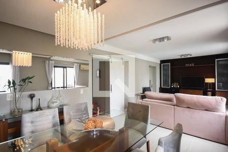 Apartamento à venda com 135m², 3 quartos e 3 vagasSala