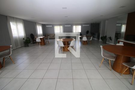 Apartamento para alugar com 41m², 2 quartos e sem vagaÁrea comum - Salão de festas