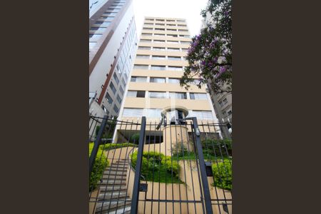 Apartamento para alugar com 45m², 1 quarto e 1 vagaFachada