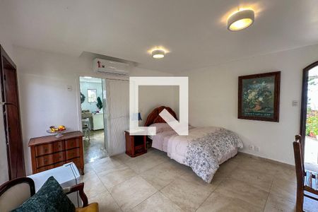 Quarto  de casa de condomínio para alugar com 2 quartos, 150m² em Copacabana, Rio de Janeiro