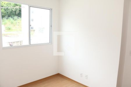 quarto 01 de apartamento para alugar com 2 quartos, 44m² em Jardim Alvorada, Nova Iguaçu