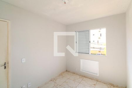 Quarto 2 de apartamento para alugar com 2 quartos, 52m² em Campo Grande, 