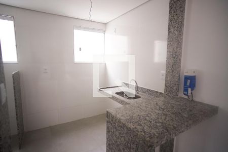 Cozinha de apartamento para alugar com 2 quartos, 55m² em Santa Mônica, Belo Horizonte