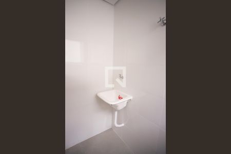 Área de Serviço de apartamento para alugar com 2 quartos, 55m² em Santa Mônica, Belo Horizonte