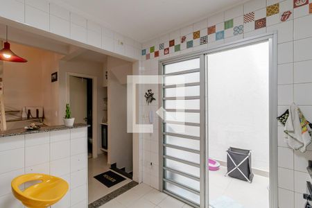 Casa de condomínio à venda com 140m², 3 quartos e 2 vagas Casa de condomínio à venda com 140m², 3 quartos e 2 vagasCozinha