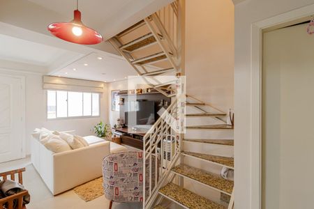 Casa de condomínio à venda com 140m², 3 quartos e 2 vagas Casa de condomínio à venda com 140m², 3 quartos e 2 vagasSala