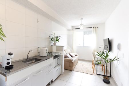 Sala/Cozinha de apartamento à venda com 1 quarto, 27m² em Barra Funda, São Paulo