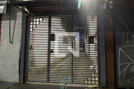 Casa à venda com 68m², 4 quartos e 3 vagasFachada