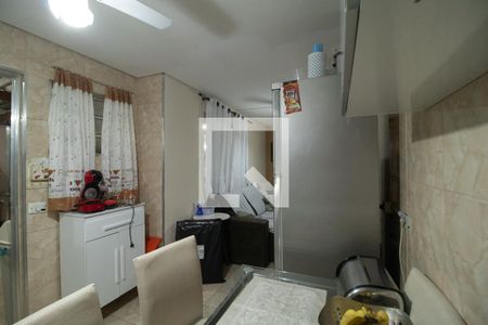 Casa à venda com 68m², 4 quartos e 3 vagasCozinha 2