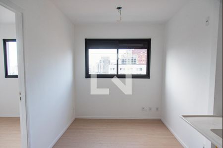 Sala/cozinha de apartamento à venda com 1 quarto, 26m² em Liberdade, São Paulo