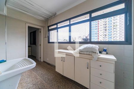 Apartamento para alugar com 182m², 3 quartos e 3 vagasÁrea de Serviço
